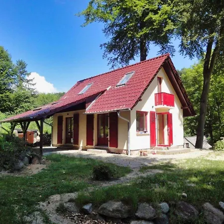 Ferienhaus Idyllische Lage, Eigene Fasssauna, Kamin Und Terrasse - Ferienhaus Rotkaeppchen