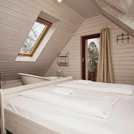 Ferienhaus Idyllische Lage, Eigene Fasssauna, Kamin Und Terrasse - Ferienhaus Rotkaeppchen